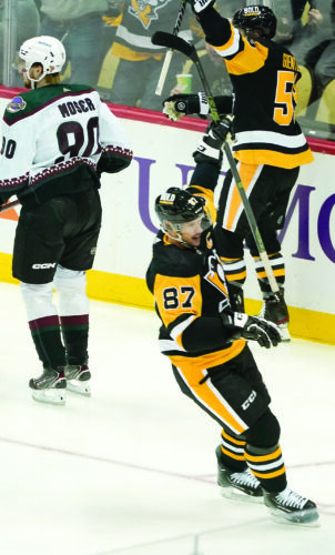 Pens have their way in win over Arizona
